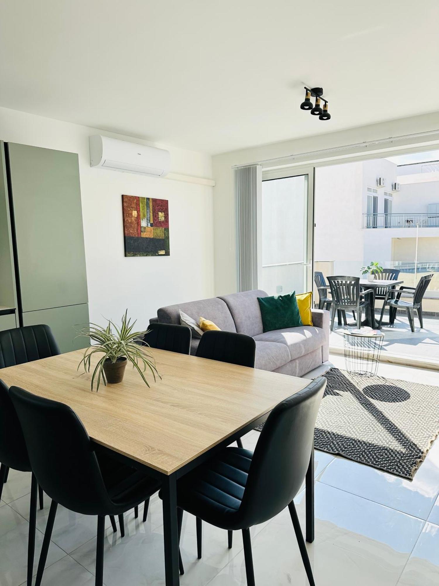 Sliema 2 Bedroom Penthouse Екстериор снимка