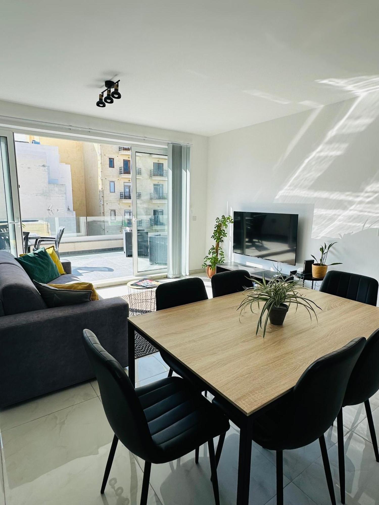 Sliema 2 Bedroom Penthouse Екстериор снимка