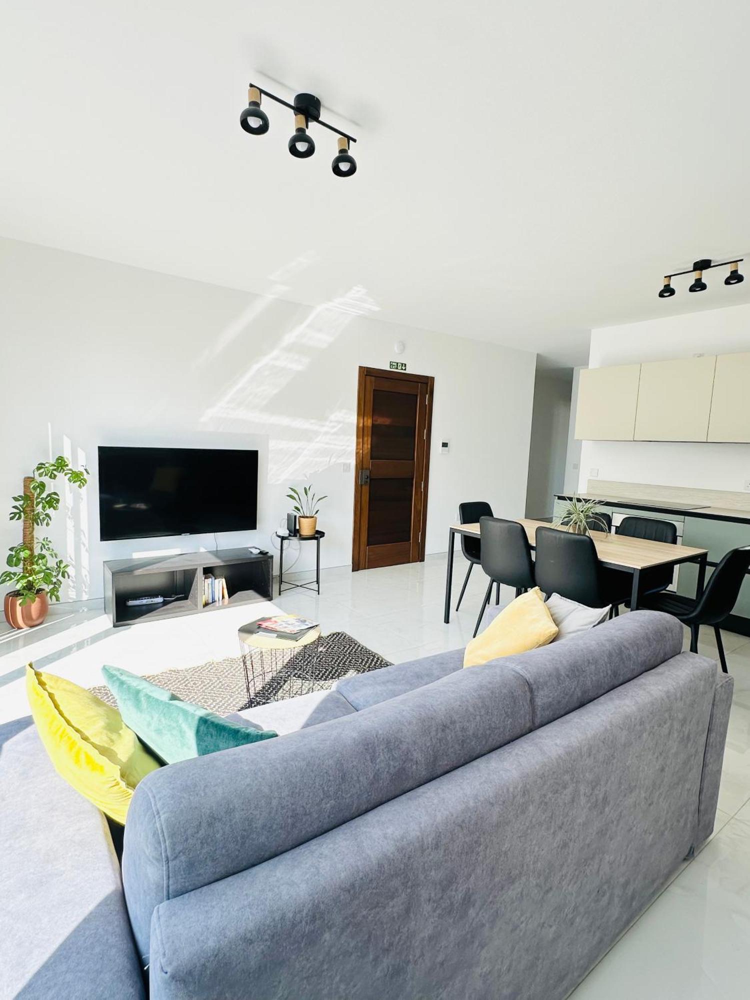 Sliema 2 Bedroom Penthouse Екстериор снимка